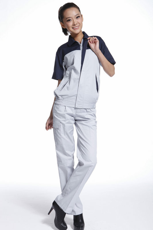 夏季工作服熨烫的小技巧以及如何把工作服穿出自己的特色？